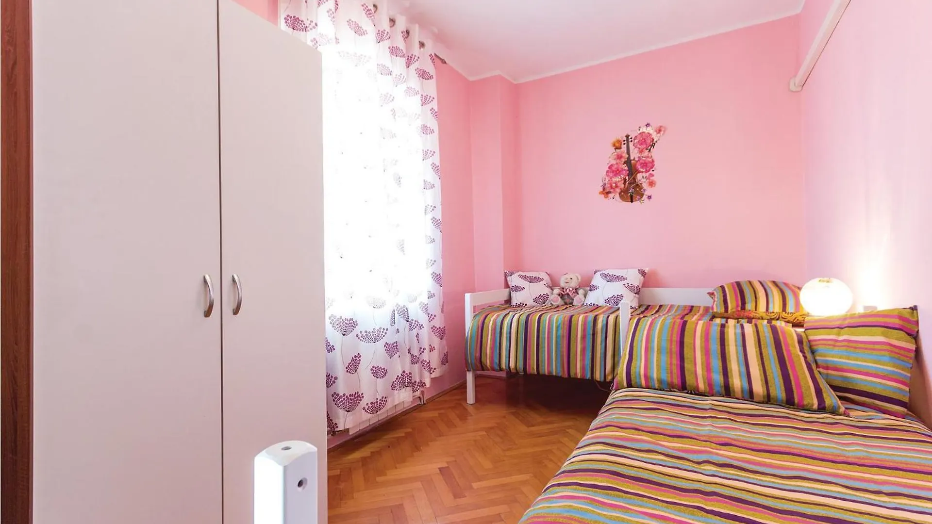Gorgeous Home In Barban With Kitchen Prázdninový dům