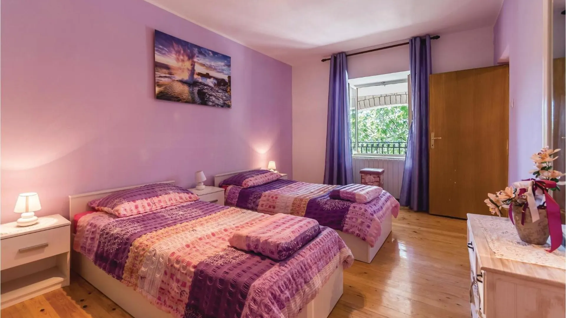 Gorgeous Home In Barban With Kitchen Prázdninový dům